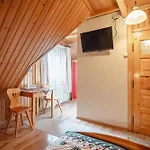 Szafran - *